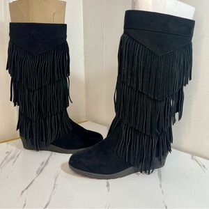 Reaction Kenneth Cole Fringe Boots Size 5.5 Black Wedge Boots